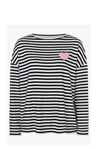 Long-sleeved striped shirt with heart
