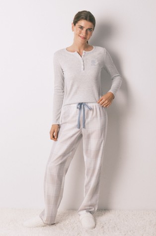 Pidžama dugih rukava sa svjetlucavim izgledom