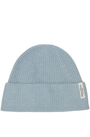 Knitted beanie in wool blend
