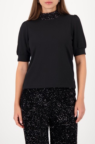 Majica kratkih rukava sa šljokicama na ovratniku