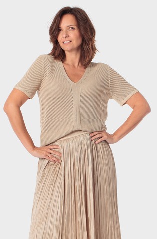 Pletena majica s metalno svjetlucavim vlaknima