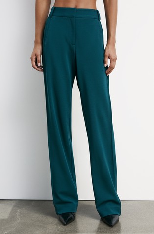 Široke hlače s prošivenim rubovima