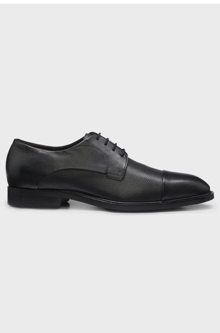 Derby shoes in grained leather