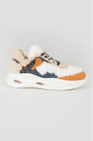 Sneakers in multi color faux fur