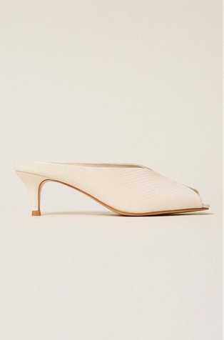 Kožne natikače s petom