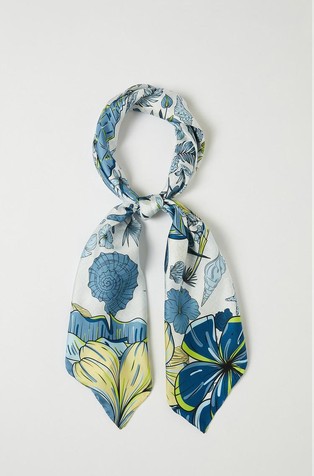 Svilena marama s uzorkom