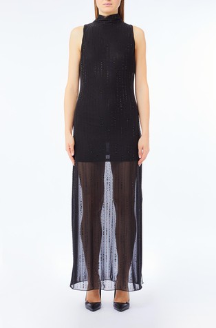 Duga haljina od tila s ukrasnim kamenčićima