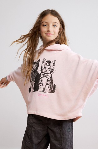 Oversize fit pulover s kapuljačom i otiskom