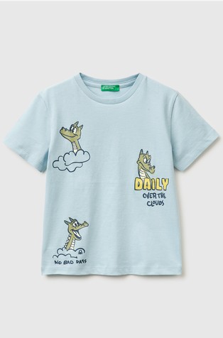 Short sleeved T-shirt with print