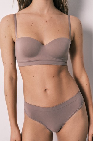 Seamless Brazilian panty