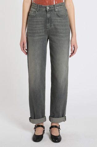 Mom fit jeans