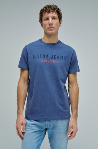 T-shirt with branding