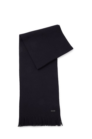Raschel-knit scarf in responsible virgin wool