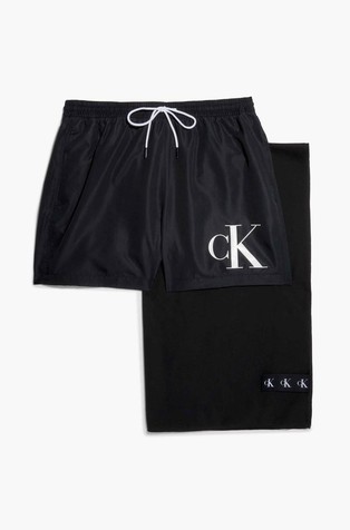 Komplet kupaćih hlača i ručnika