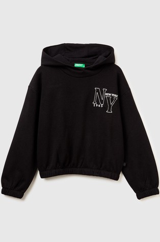 Pulover s kapuljačom i vezom