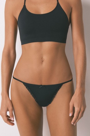 Tangice s uskim trakama