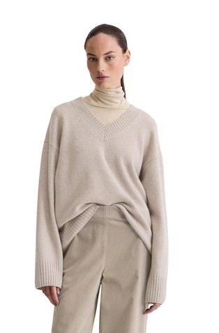 Relaxed fit pleten pulover od mješavine vune s V-izrezom