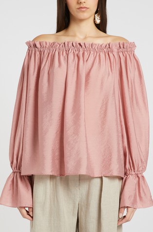 Satenska bluza s otkrivenim ramenima