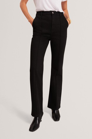 Zvonaste jeans hlače s visokim strukom