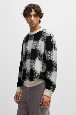 Oversized fit pleten pulover sa žakard kariranim uzorkom