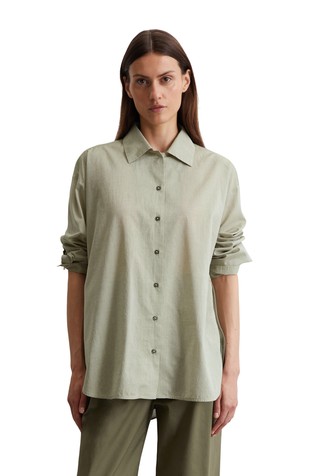 Relaxed blouse in cotton chambray