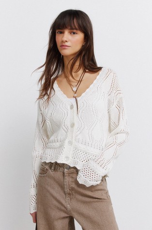 Kardigan s rupičastim uzorkom