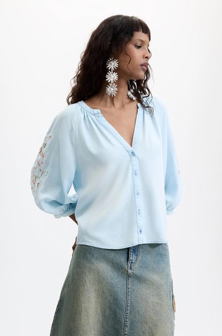 Bluza od liocela s cvjetnim vezovima