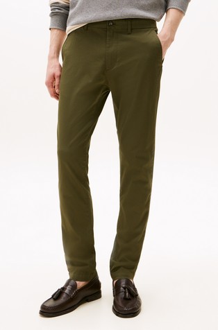 Bleecker slim fit chino hlače s mikrouzorkom