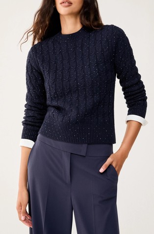 Pleten pulover s uzorkom lanca i ukrasnim kamenčićima