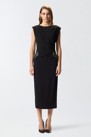 Slim fit  haljina s ukrasnim kamenčićima