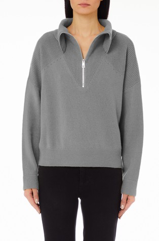 Pleten vuneni pulover s djelomičnim kopčanjem