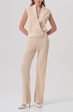 Regular fit pletene hlače s plisiranom teksturom