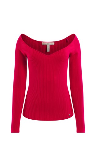 Pleten pulover sa srcolikim izrezom