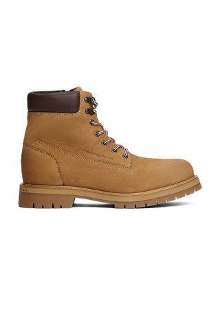 Kožne gležnjače s robusnim potplatom