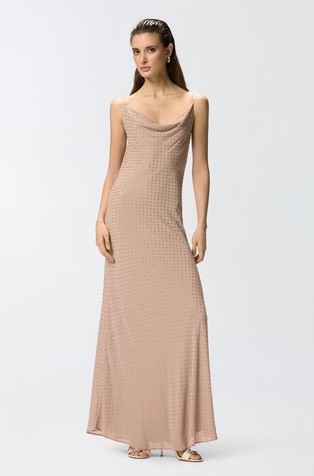 Duga lepršava haljina s ukrasnim kamenčićima
