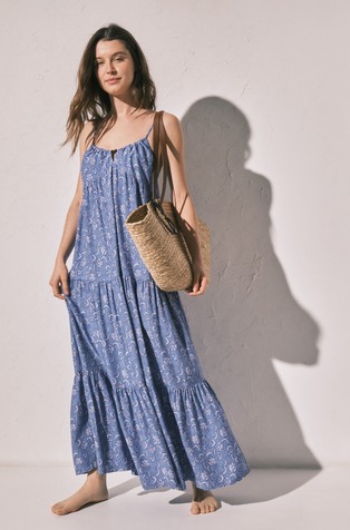 Duga haljina od viskoze s uzorkom