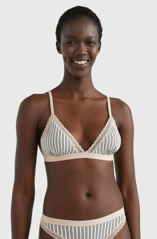 Prugast trokutast grudnjak