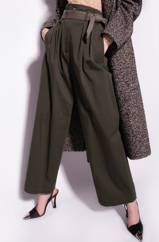 Hlače s remenom i širokim nogavicama