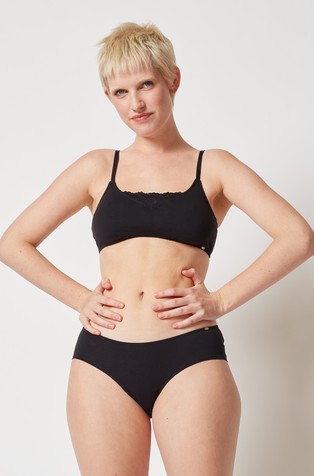 Every day in cotton/lace crop top