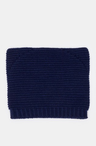 Pletena kapa s ušima