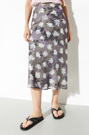 2-u-1 suknja od žoržeta i kepera s cvjetnim uzorkom