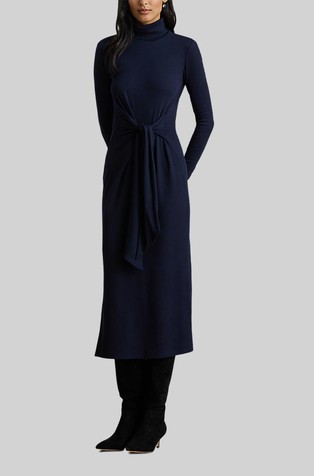 Pletena haljina s trakom za vezanje sprijeda