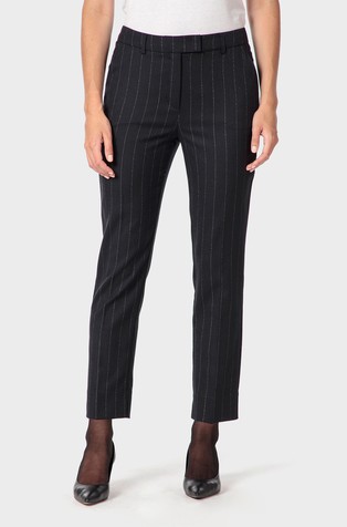 Slim fit hlače s prugastim uzorkom