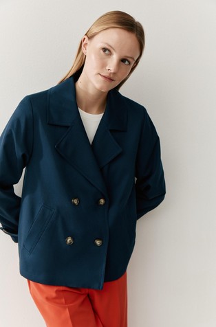 Double-breasted short jacket