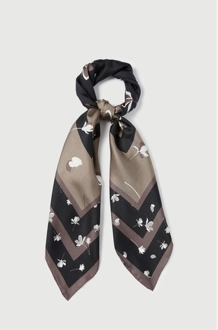 Svilena marama s uzorkom