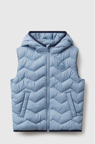 Prošiven prsluk s kapuljačom