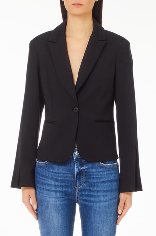 Sako od rastezljive mješavine viskoze s jednorednim kopčanjem