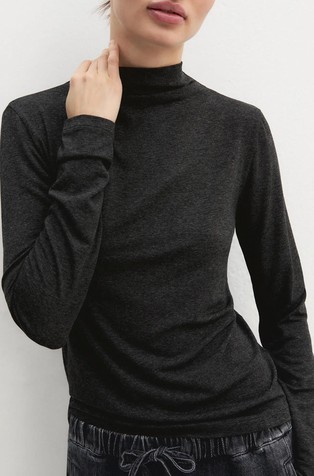 Viscose mock neck tee