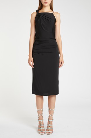 Haljina od rastezljive viskoze s nabranim detaljima