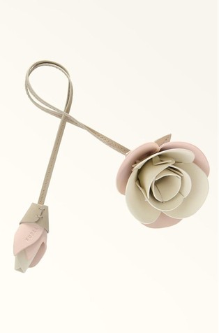 Kožni privjesak za ključeve u obliku ruže